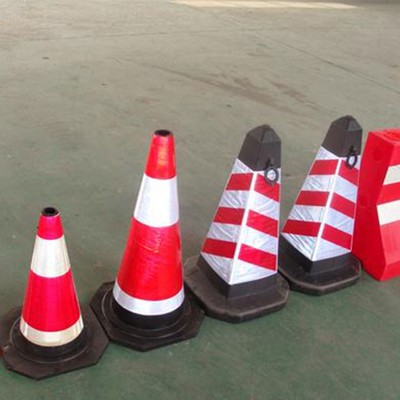 【路森】.道路交通設(shè)施廠家 護欄 自行車架.圖片_高清圖_細節(jié)圖-廊坊市路森交通設(shè)施 -